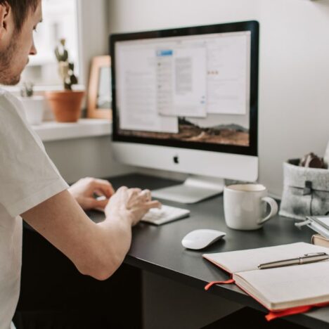 Quels sont les avis sur l&rsquo;envoi de courriers recommandés en ligne ?